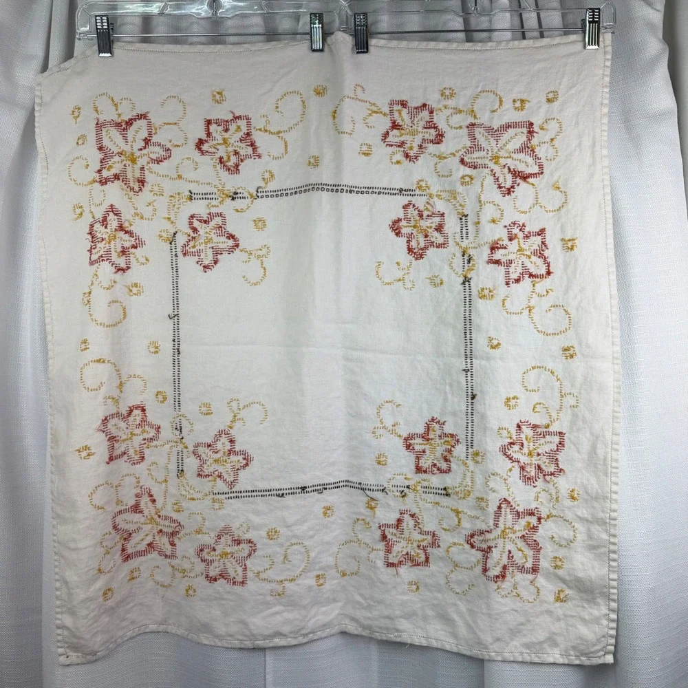 Vintage Hand Embroidered Linen Tablecloth Square Cross Stitch Floral 31.5 x 30.5